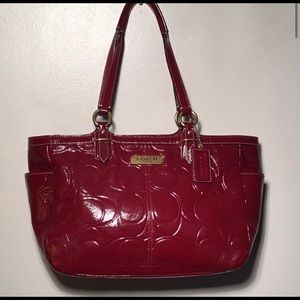 COACH GALLERY SIGNATURE BAG!
